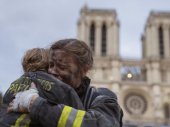 A lángba borult Notre-Dame