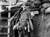 Chaplin, a katona