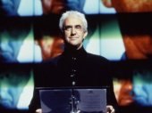 Jonathan Pryce