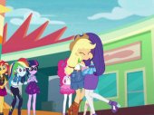 My Little Pony: Equestria Girls - A barátság hullámvasútján
