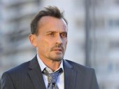 Robert Knepper