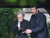 Tőrbe ejtve: Ébredj fel, halott ember