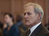 Victor Garber